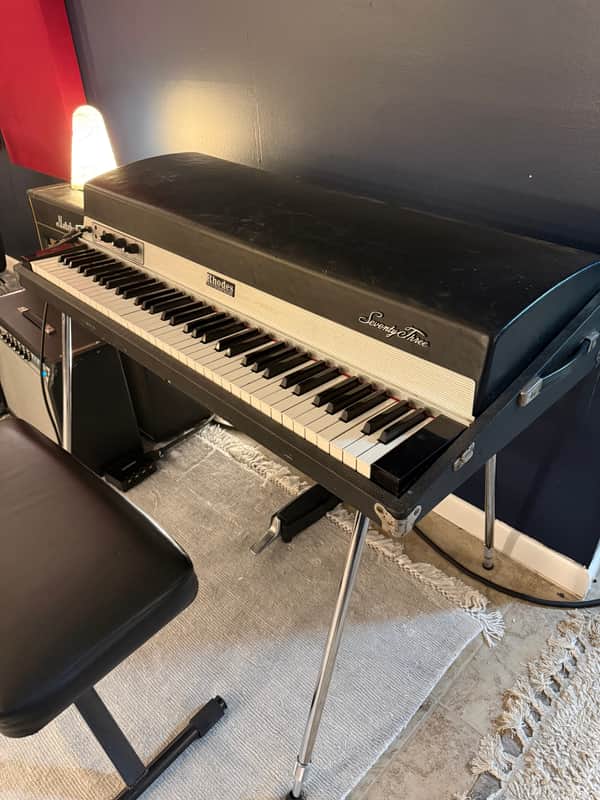Fender Rhodes Mark I, 73-key
